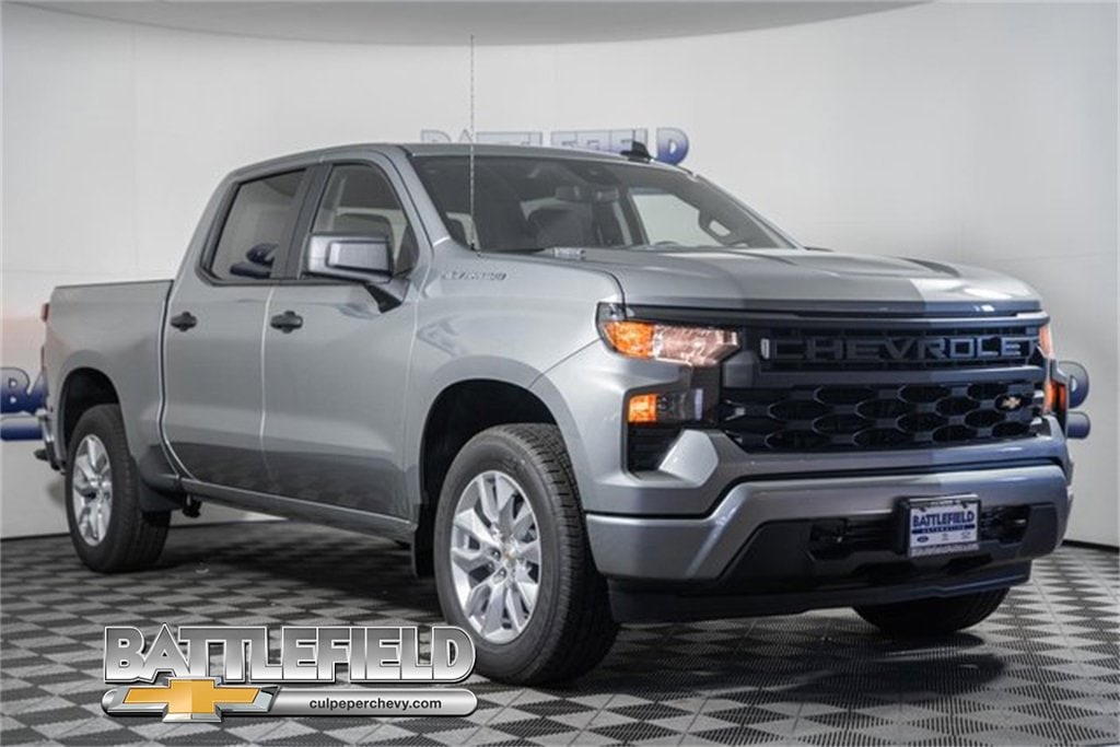New 2026 Chevrolet Silverado 1500 Custom Truck