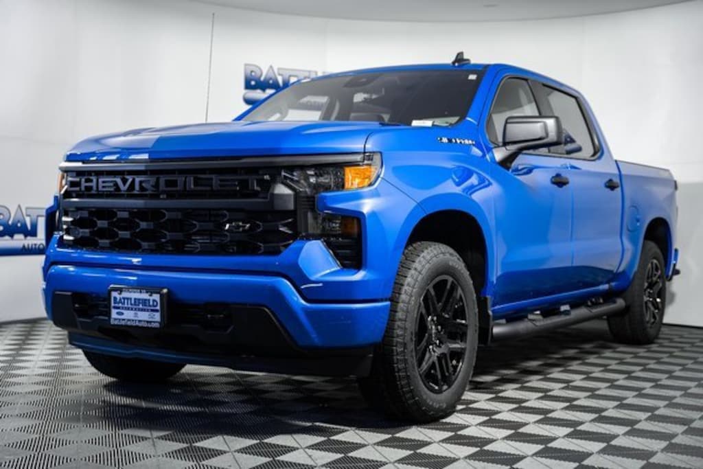 New 2026 Chevrolet Silverado 1500 Custom Truck