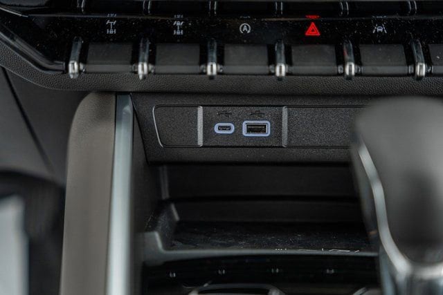 2026 Chevrolet Colorado ZR2 - Photo 29