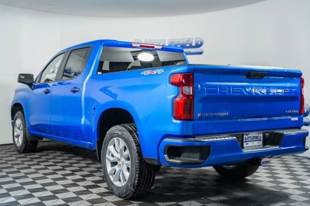 New 2026 Chevrolet Silverado 1500 Custom Truck