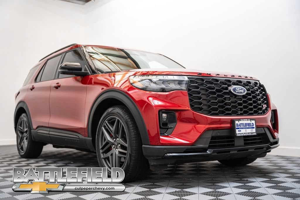Used 2025 Ford Explorer ST SUV