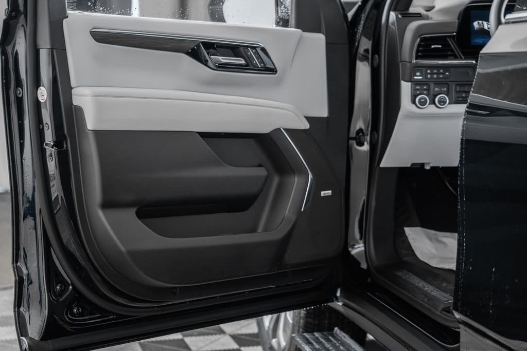 2026 Chevrolet Tahoe Premier - Photo 45