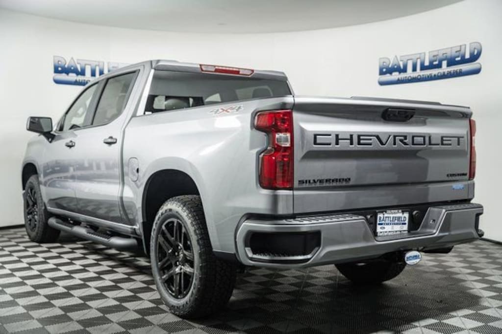 New 2026 Chevrolet Silverado 1500 Custom Truck