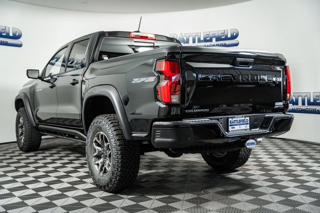 2026 Chevrolet Colorado ZR2 photo 4