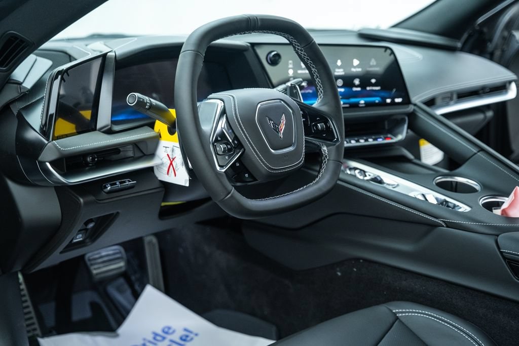 2027 Chevrolet Corvette 1LT - Photo 28