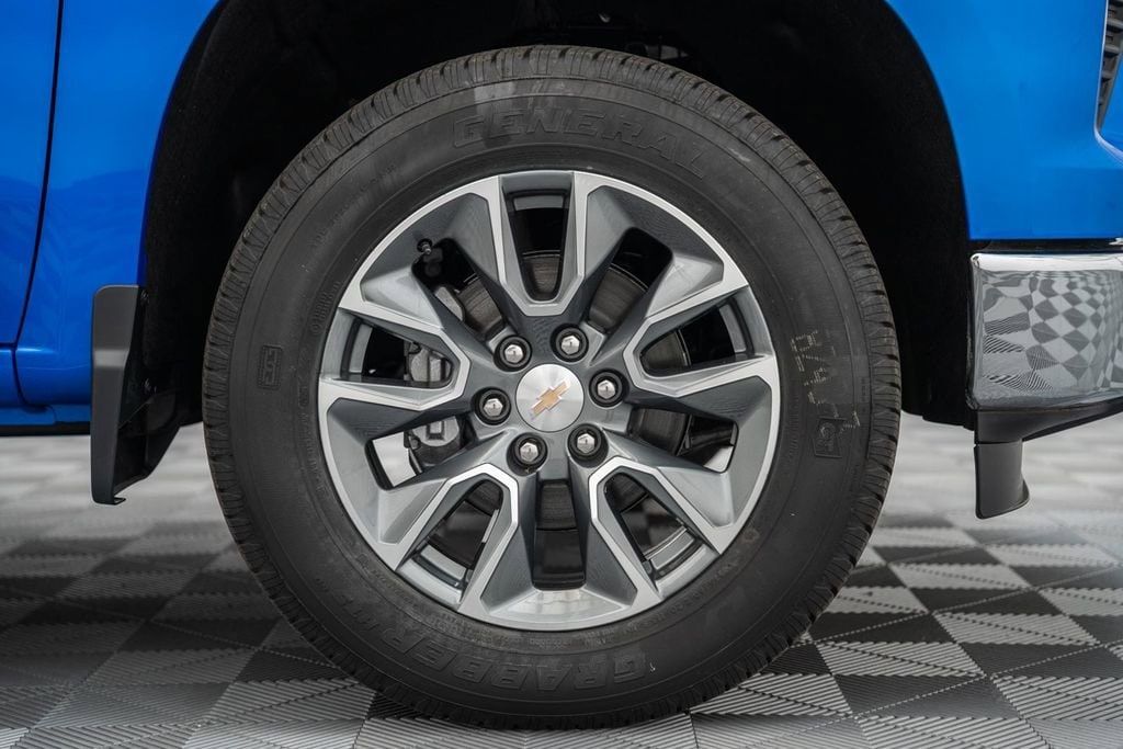 2026 Chevrolet Silverado 1500 LT - Photo 18