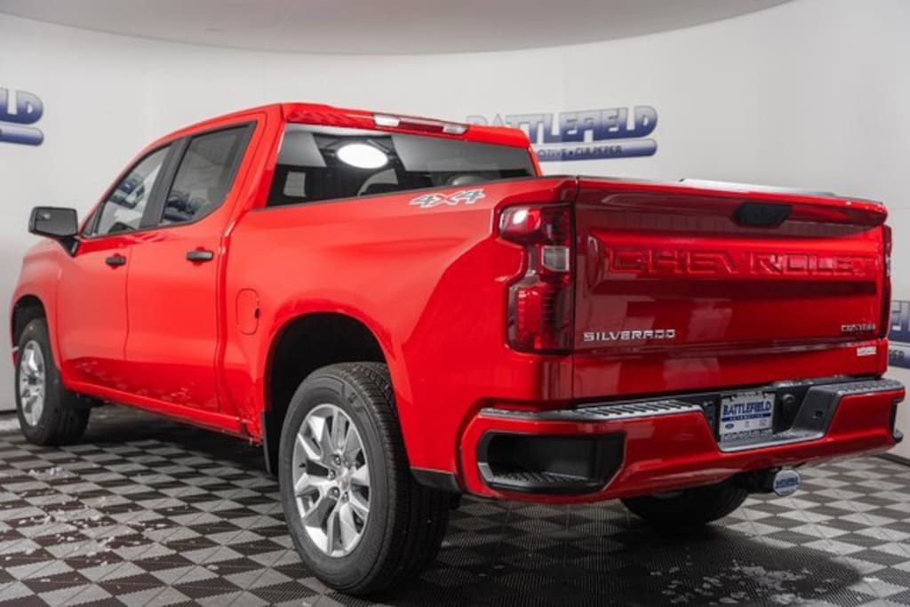 New 2026 Chevrolet Silverado 1500 Custom Truck