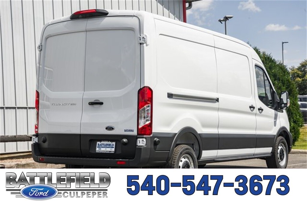 2025 Ford Transit Cargo Van photo 2
