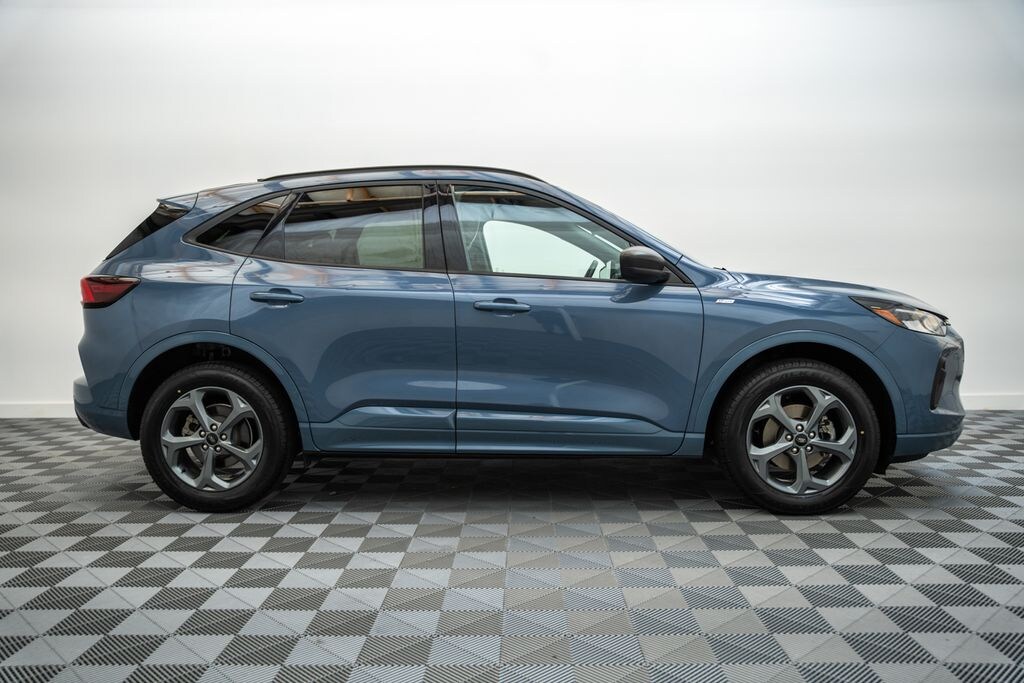 Used 2024 Ford Escape ST-Line SUV
