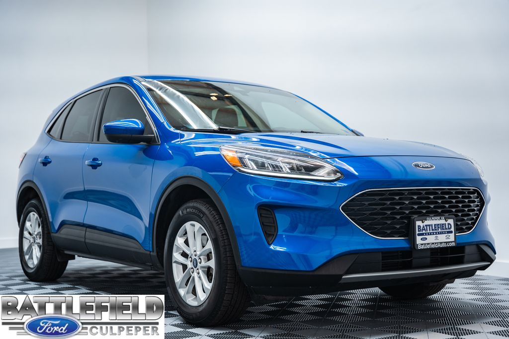 2020 Ford Escape SE