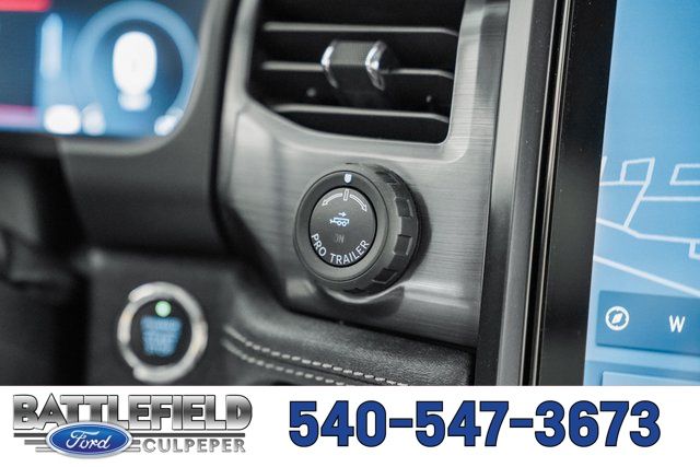 2025 Ford F-150 Lightning Flash - Photo 26