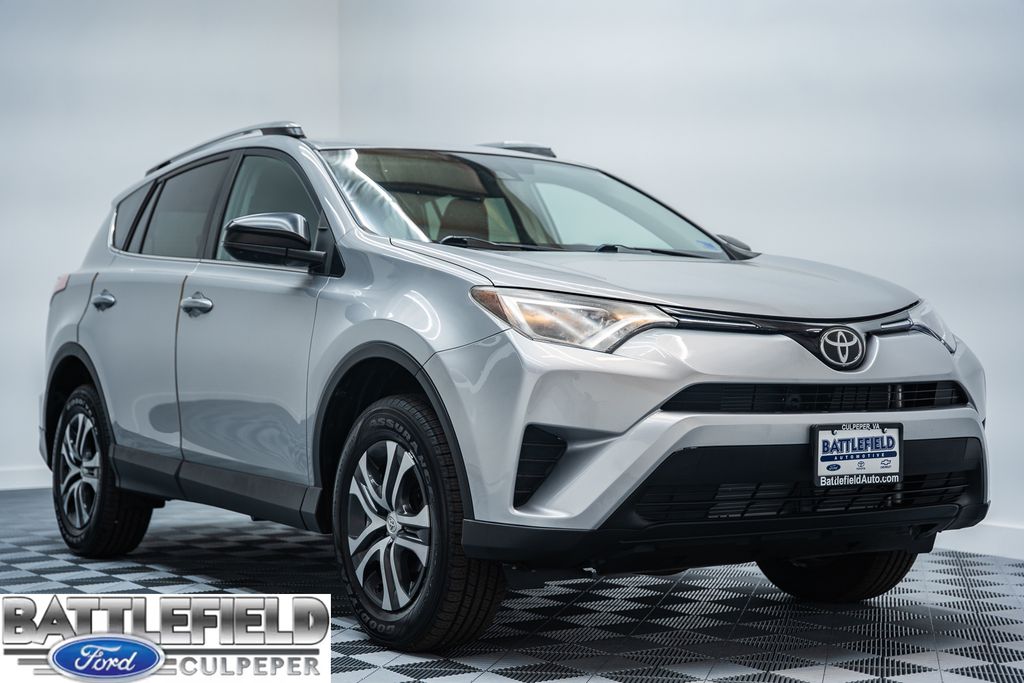 2017 Toyota RAV4 LE