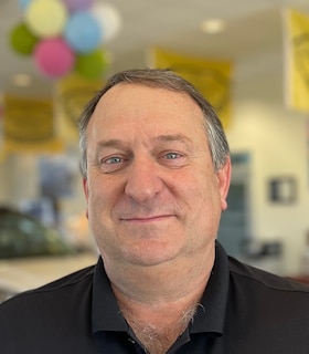 Staff member Greg Powell from ID_fc851f0f8831