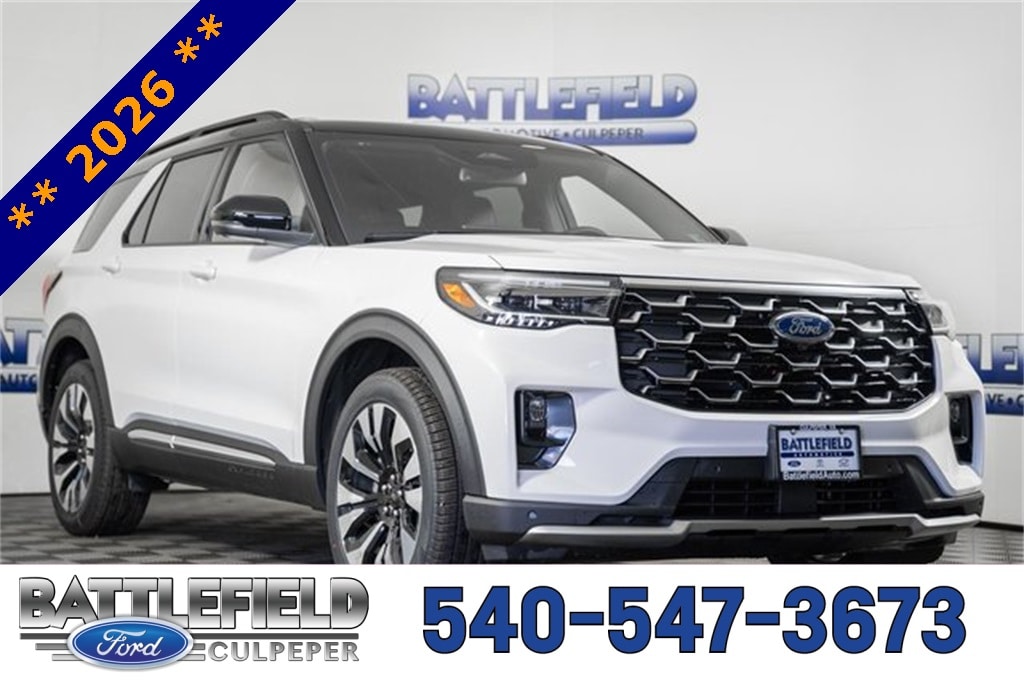 2026 Ford Explorer Platinum's photo