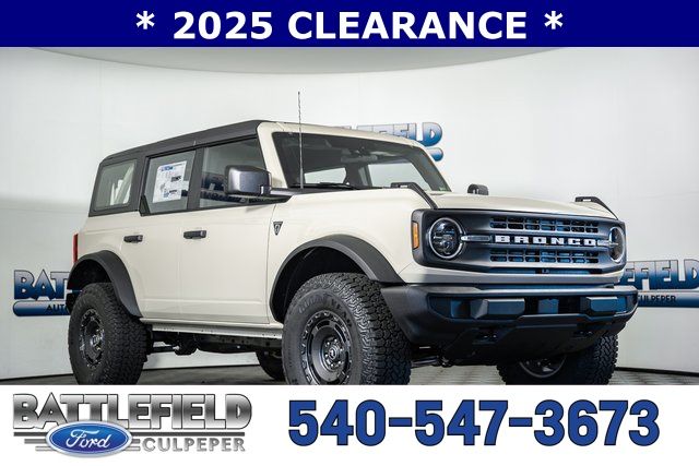 2025 Ford Bronco 4-Door Base