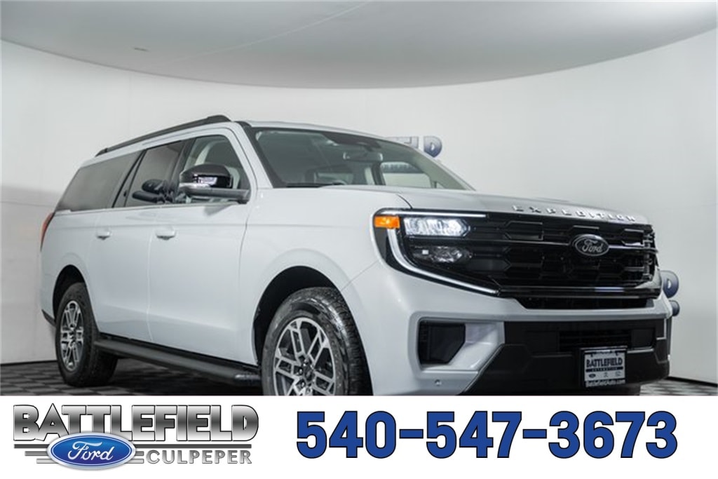 2026 Ford Expedition Active's photo