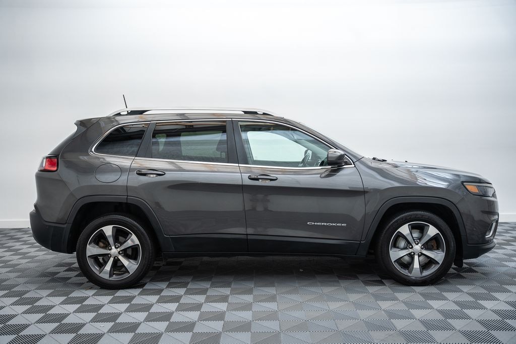 Used 2019 Jeep Cherokee Limited SUV