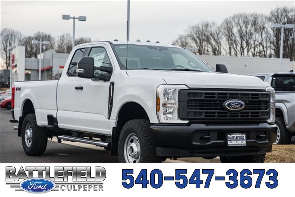 2026 Ford F-350 Super Duty XL's photo