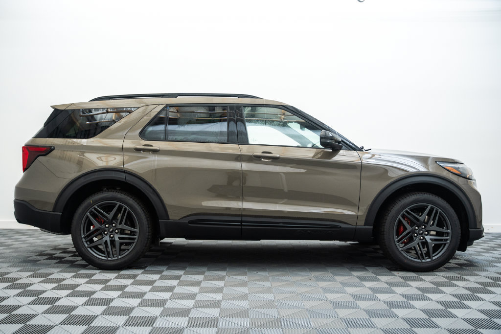 New 2027 Ford Explorer ST-Line SUV