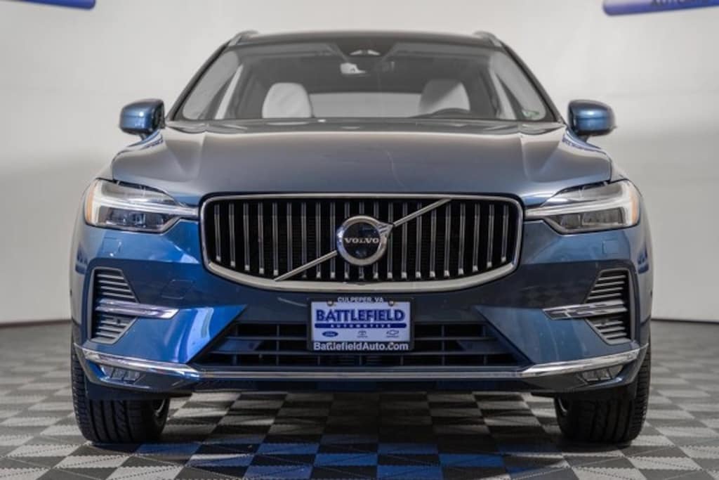 Used 2023 Volvo XC60 B5 Plus Bright Theme SUV