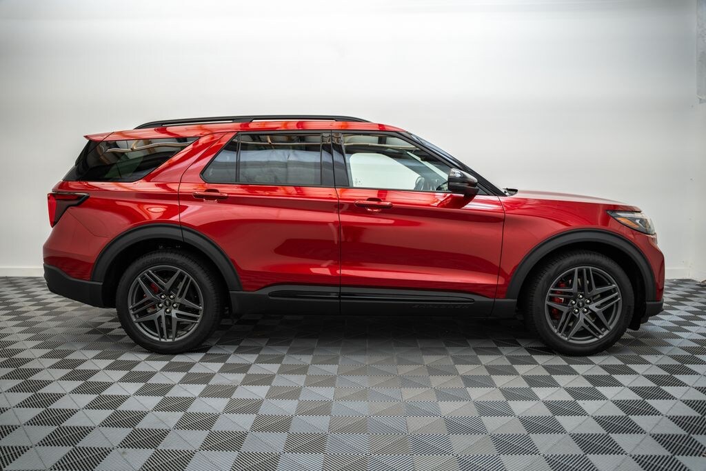 New 2026 Ford Explorer ST SUV