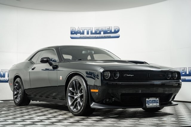 2020 Dodge Challenger R/T's photo