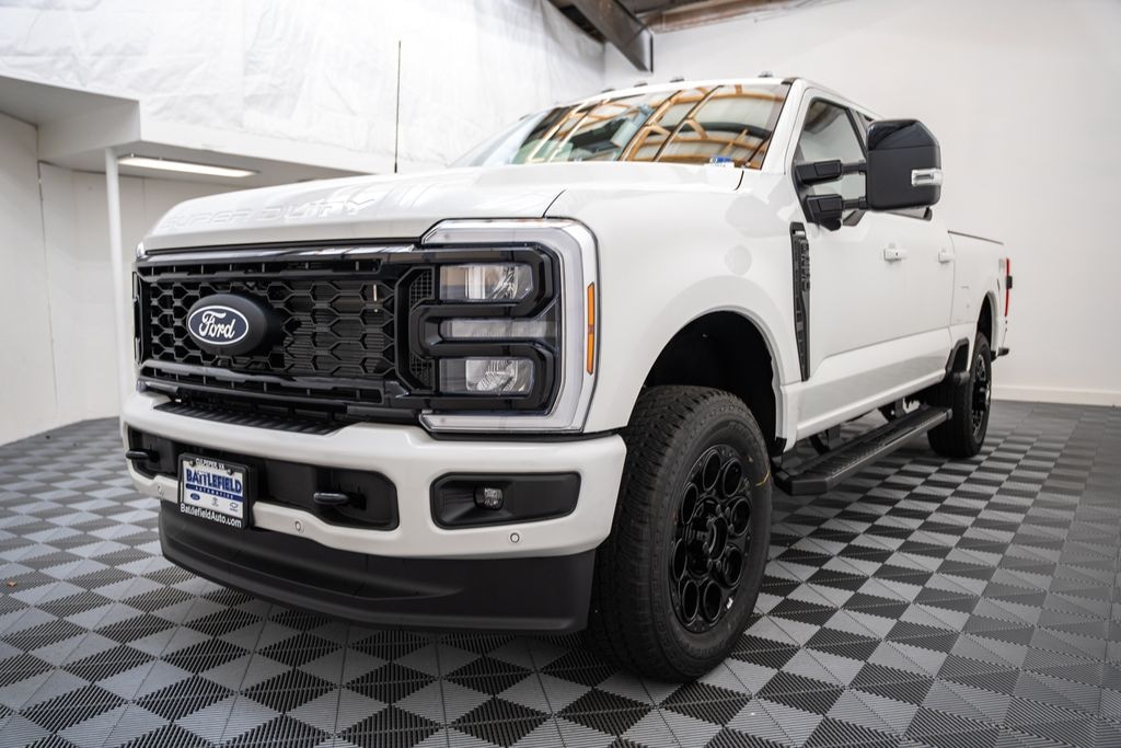 New 2027 Ford F-250 Lariat Truck