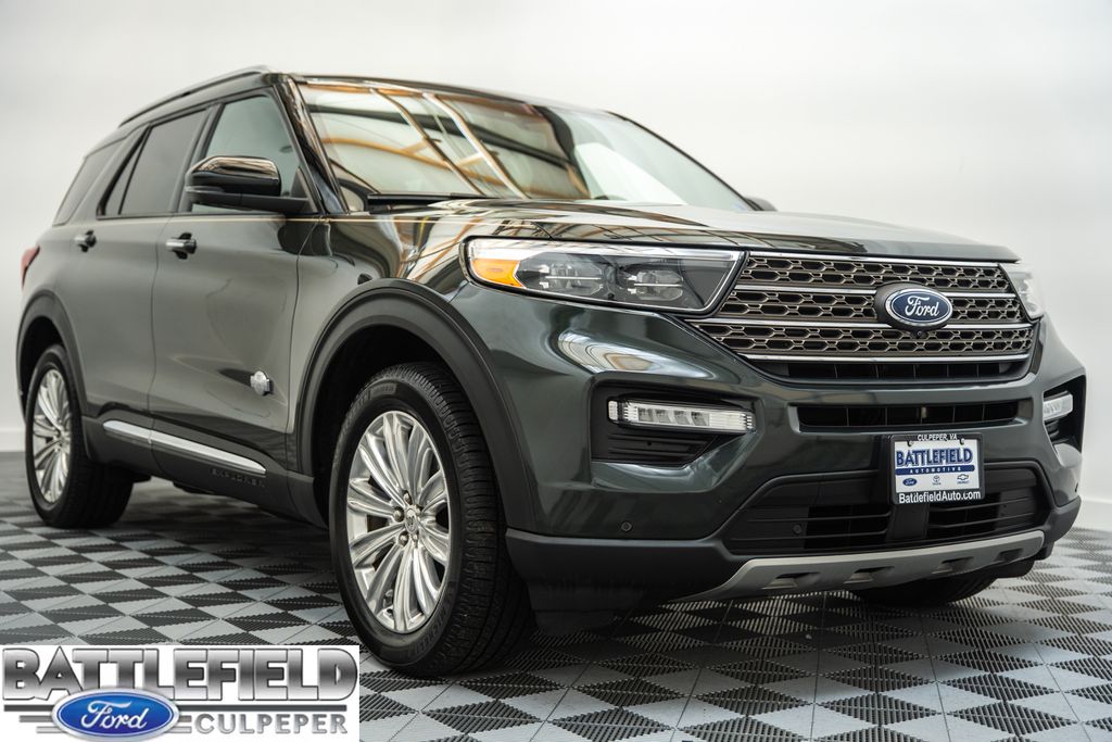 2022 Ford Explorer King Ranch 4WD's photo