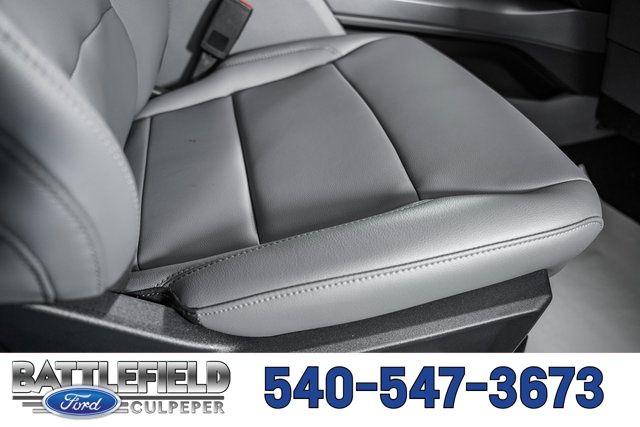2025 Ford F-150 Lightning Flash - Photo 34
