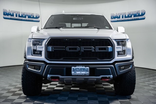 2020 Ford F-150 Raptor photo 2