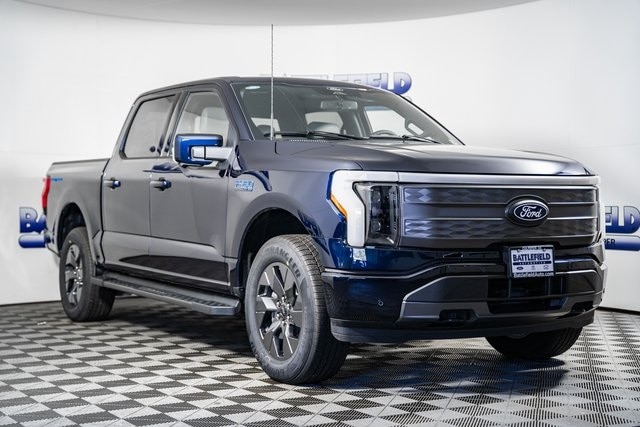 2025 Ford F-150 Lightning Lariat's photo