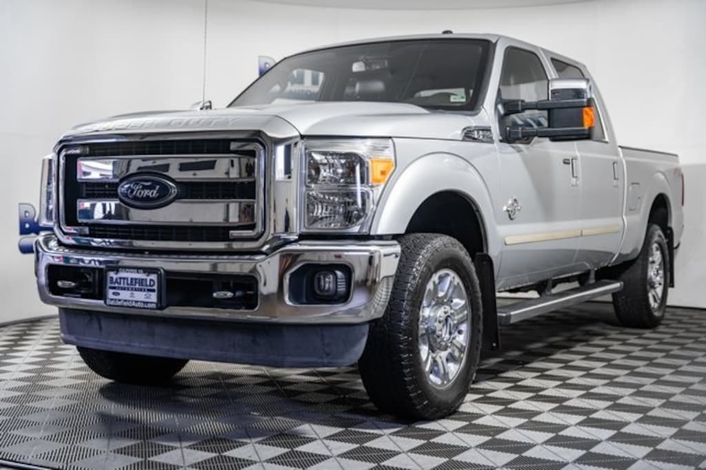 Used 2014 Ford F-250SD Lariat Truck Crew Cab