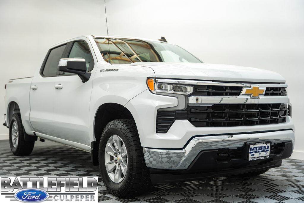 2022 Chevrolet Silverado 1500 LT 4X4 Crew Cab Short Box's photo