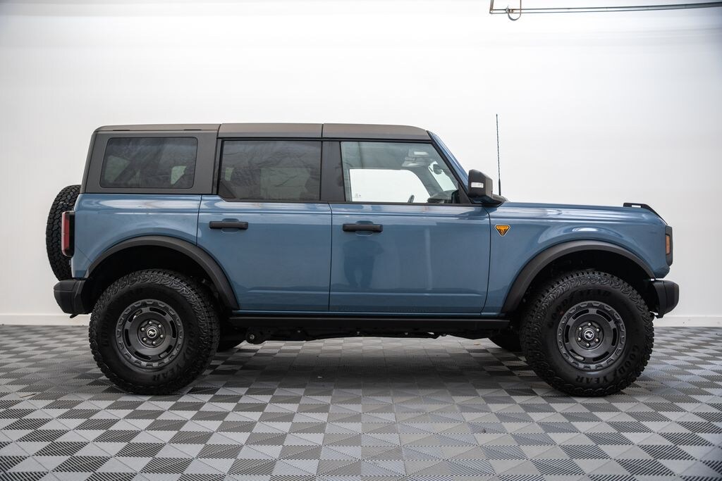Certified 2025 Ford Bronco Badlands SUV