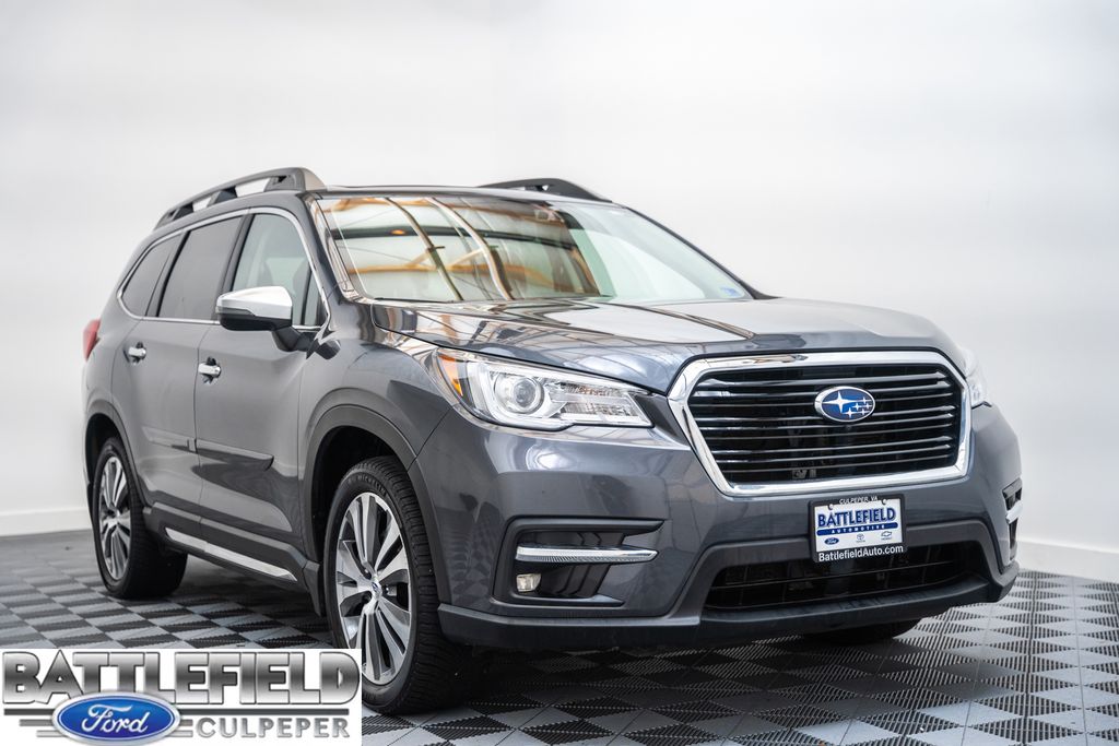 2020 Subaru Ascent Touring's photo