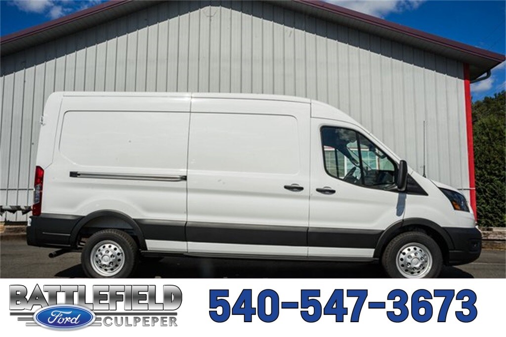 2026 Ford Transit Cargo Van photo 2