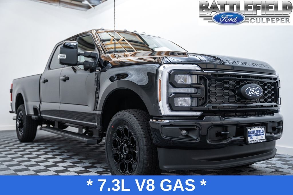 New 2027 Ford F-250 Lariat Truck
