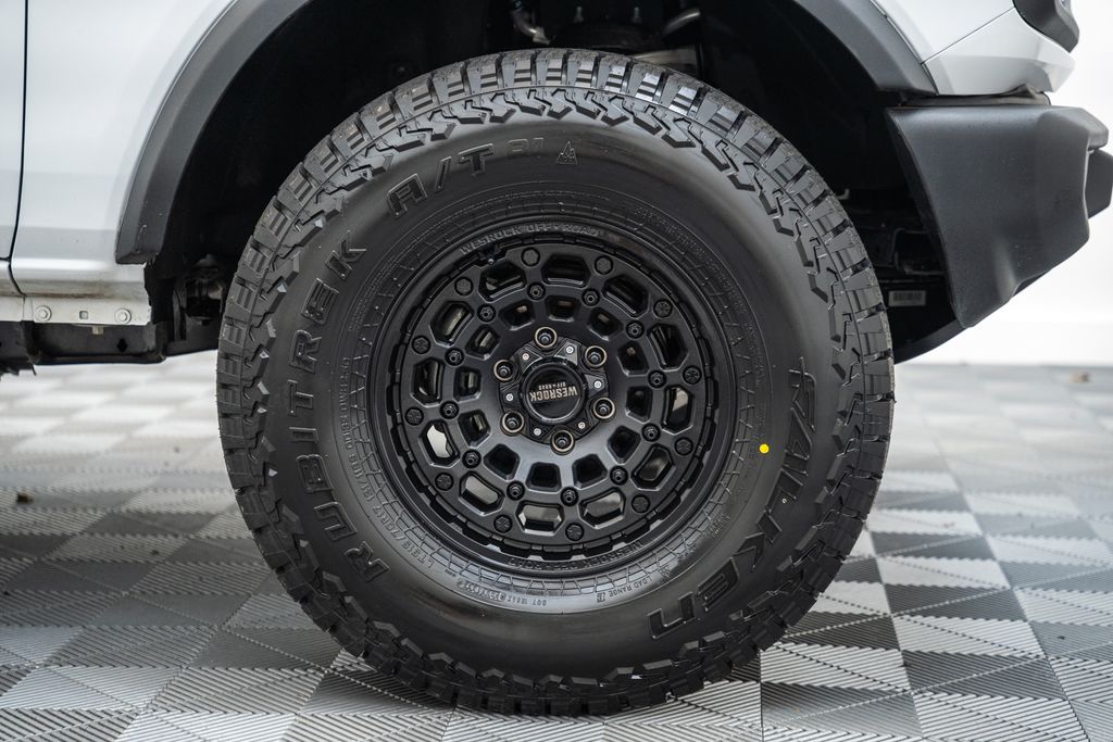 2026 Ford Bronco 2-Door Base - Photo 15