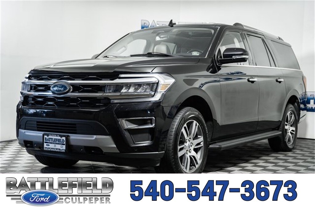 2023 Ford Expedition MAX Limited photo 3