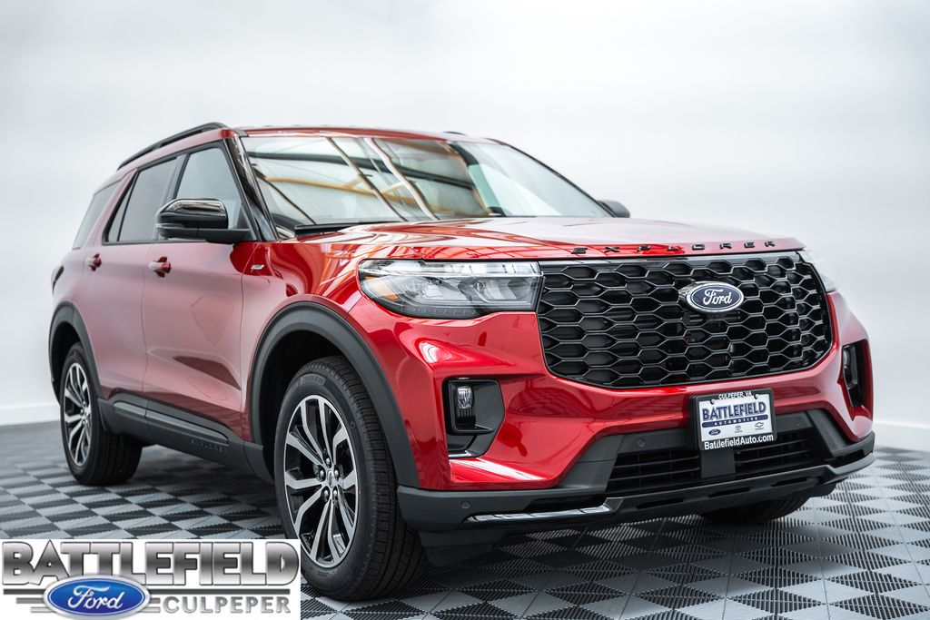 2026 Ford Explorer ST-LINE 4WD's photo