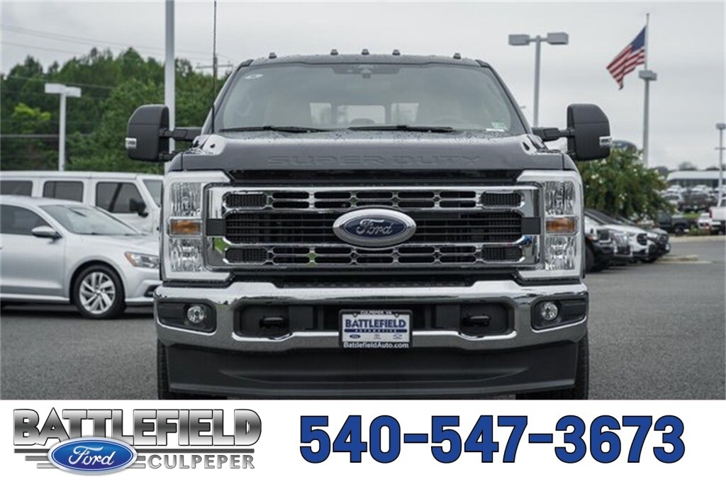 2026 Ford F-250 XLT photo 2
