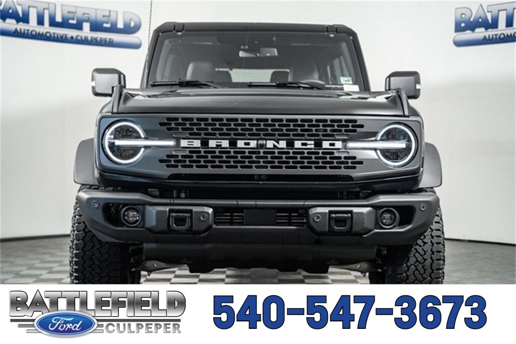 2025 Ford Bronco Badlands photo 2