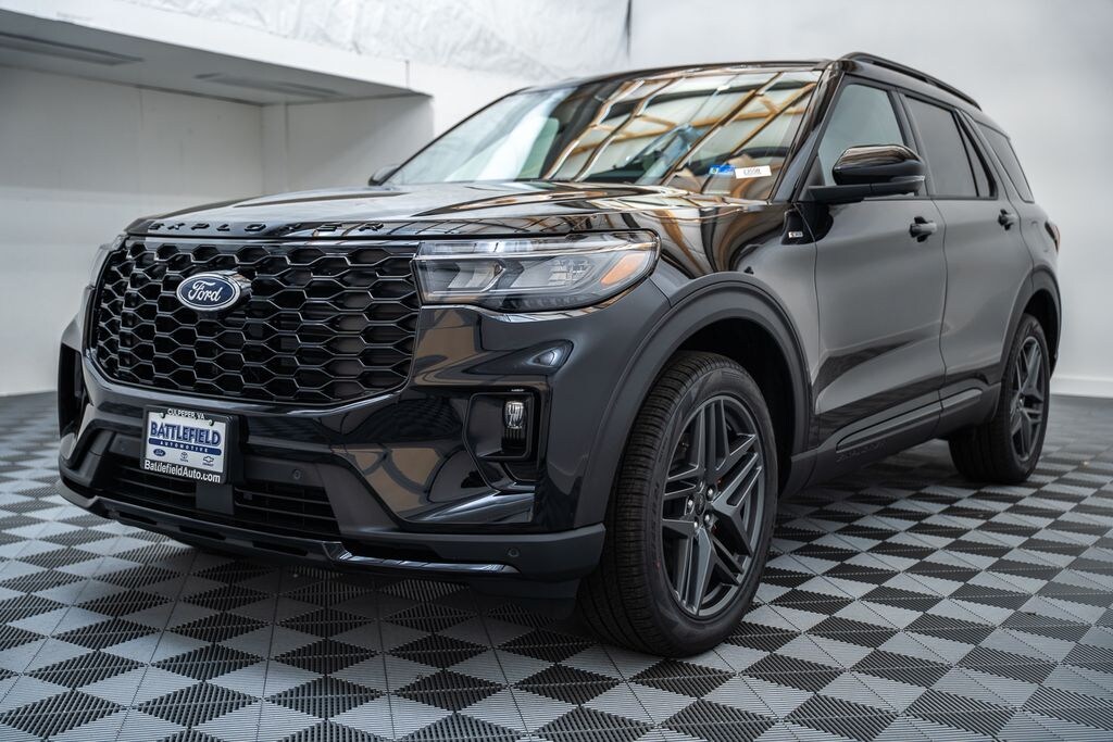 New 2026 Ford Explorer ST-Line SUV