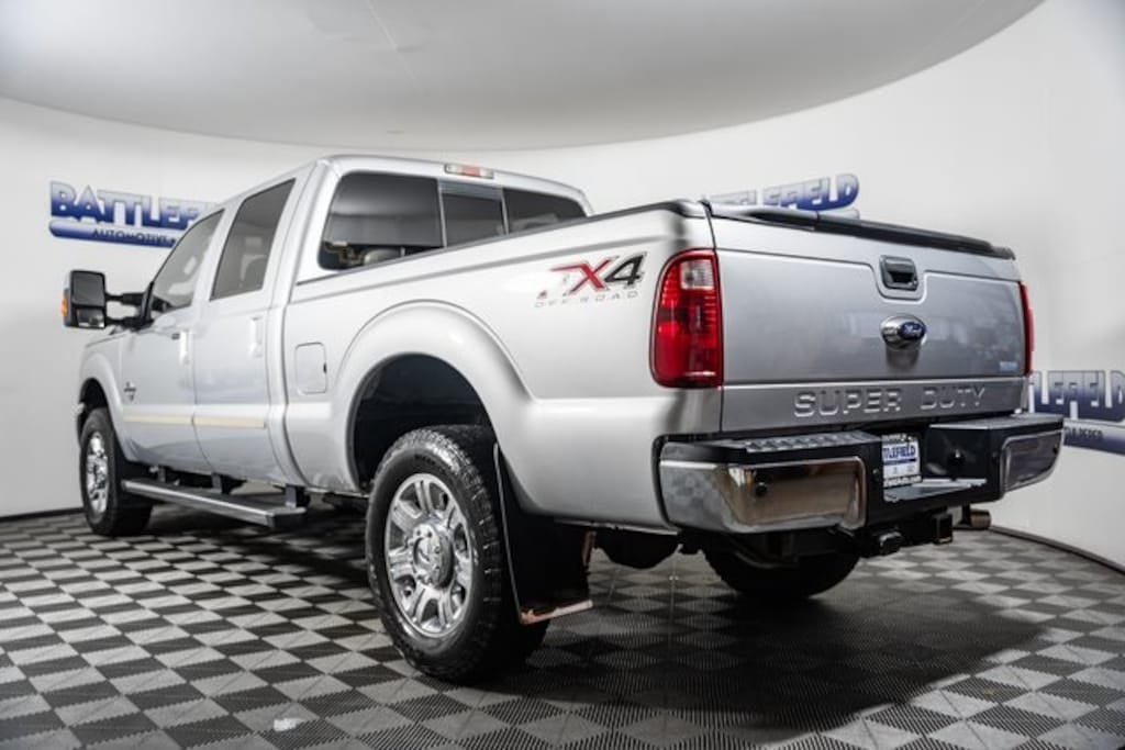 Used 2014 Ford F-250SD Lariat Truck Crew Cab