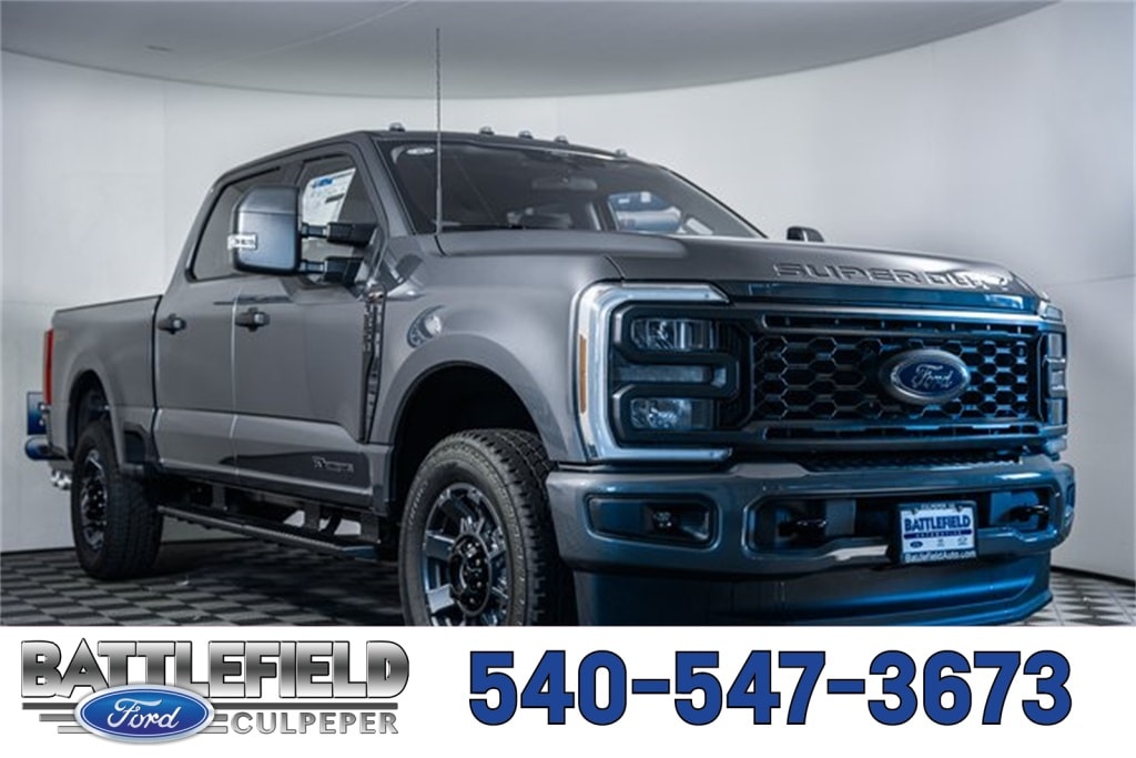 2026 Ford F-350 Super Duty XL's photo