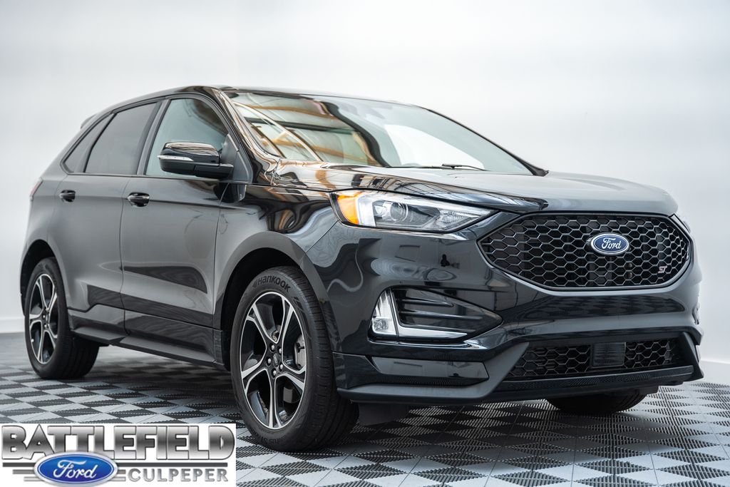 2023 Ford Edge