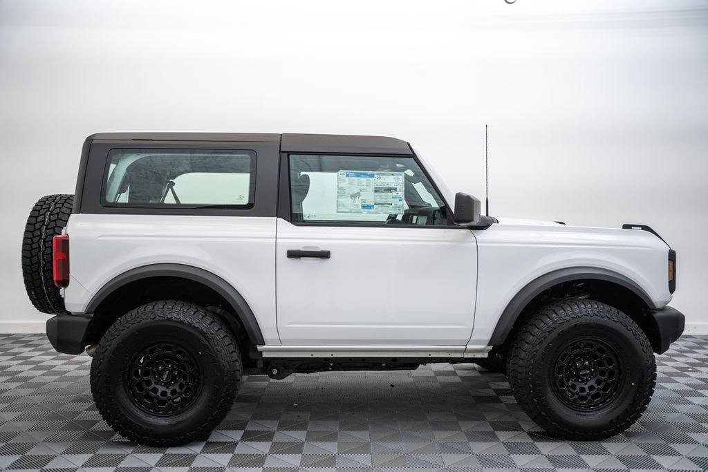 New 2026 Ford Bronco Base SUV