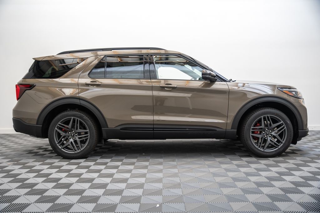 New 2026 Ford Explorer ST-Line SUV
