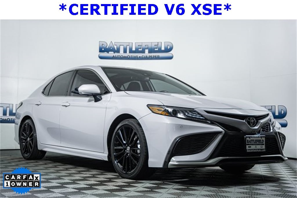 2024 Toyota Camry XSE's photo