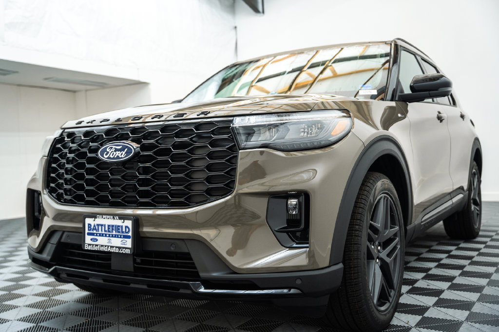 New 2027 Ford Explorer ST-Line SUV